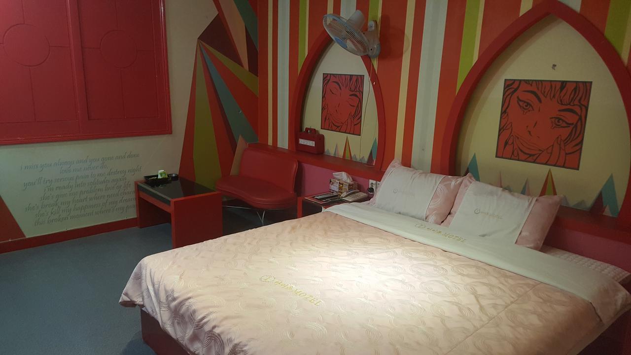 Motel Iu Changwon Eksteriør billede